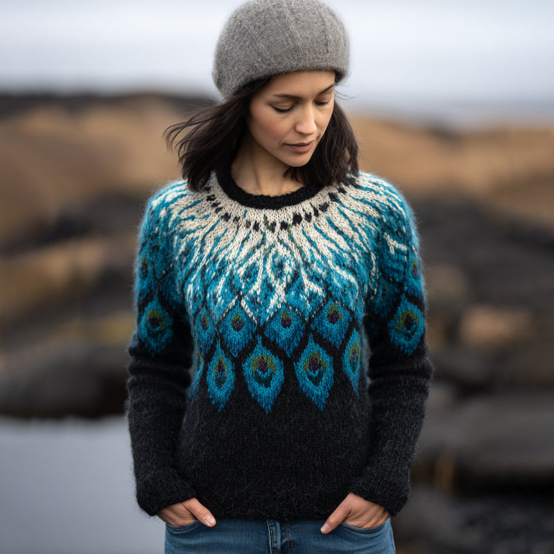 Women's Retro Geometric Pattern Cozy Knit Sweater elevenforest