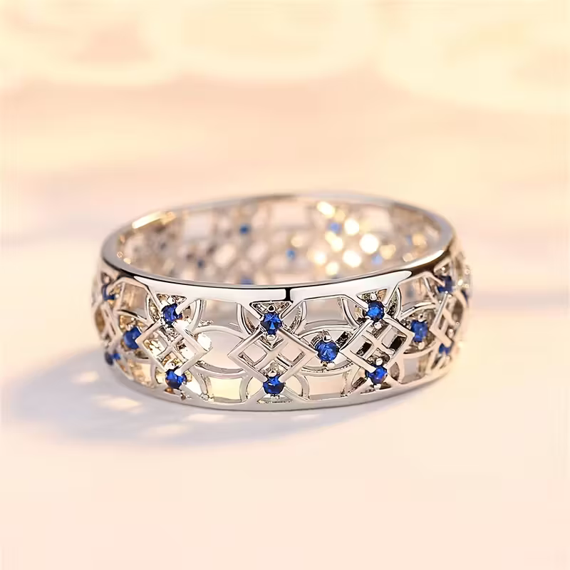 Anello affascinante per ogni occasione