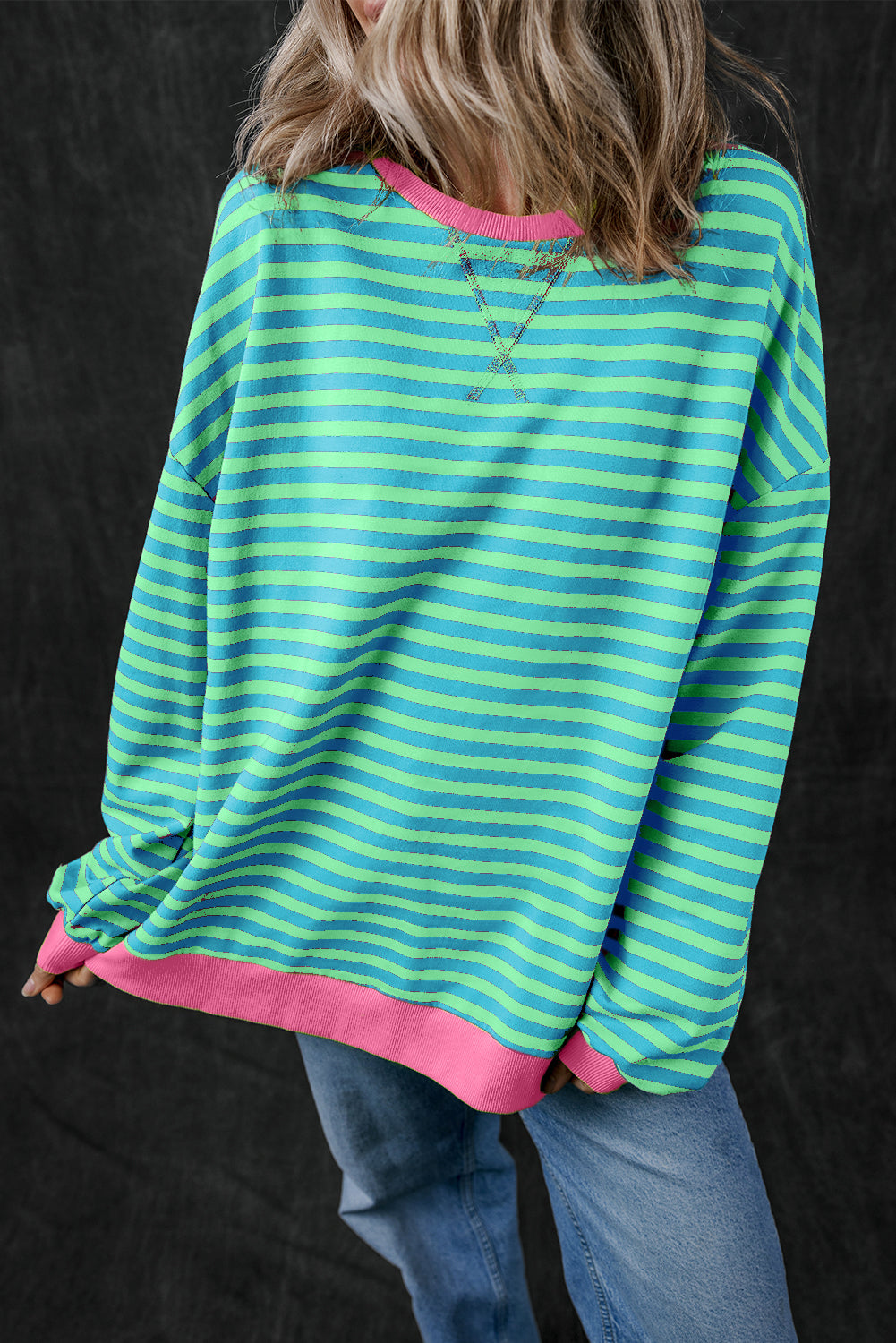 Maglione dal design curato