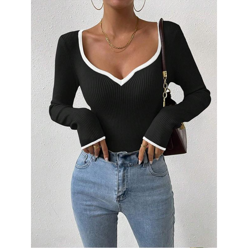 Maglione dal design curato