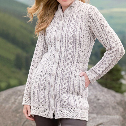 Vintage Two-tone Thick Needle Alan Plated Scallop Sweater Cardigan elevenforest