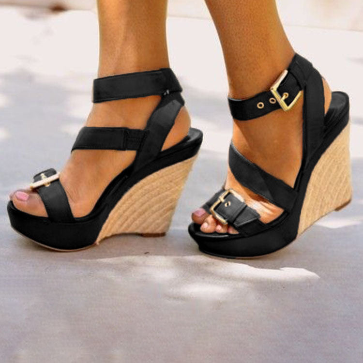 Sandali Ortopediche Aggraziate dal Look Moderno