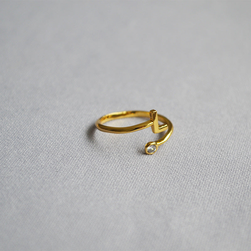 Anello classico dal fascino senza tempo