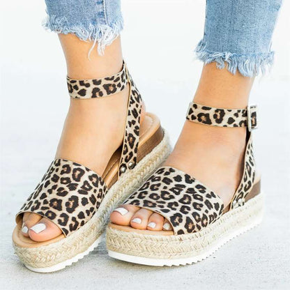 Sandali Ortopediche Aggraziate dal Look Moderno