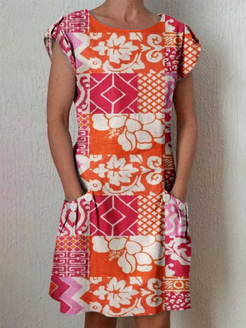 Vestito dal design curato