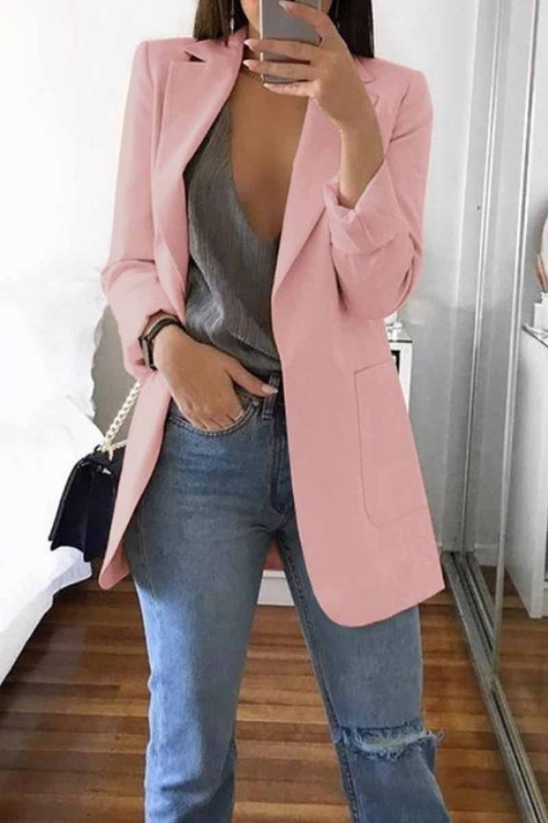 Vestito dal design classico