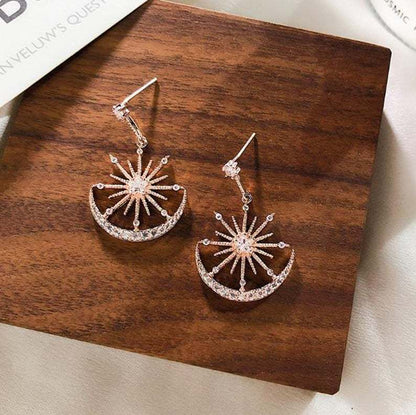 Argento Orecchino bellissimo con stile unico