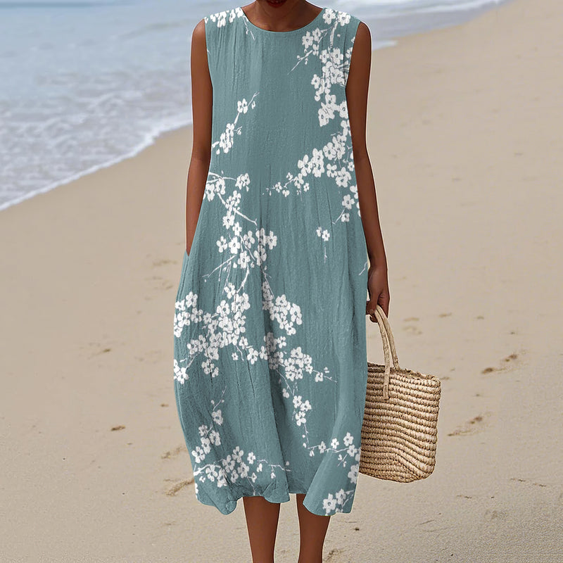 Vestito dal design curato