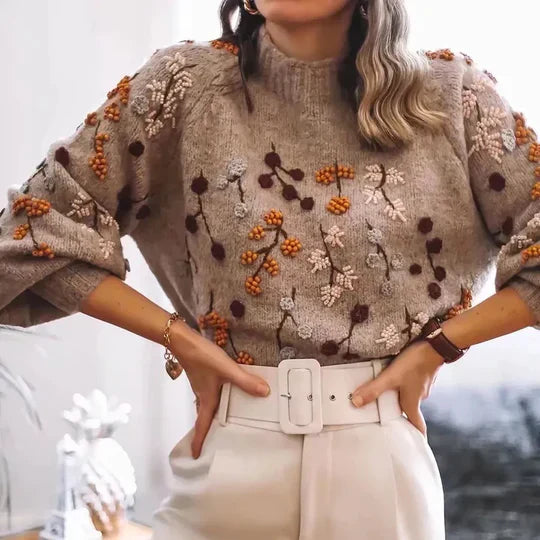 Maglione dal design curato