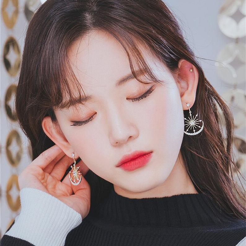 Argento Orecchino bellissimo con stile unico