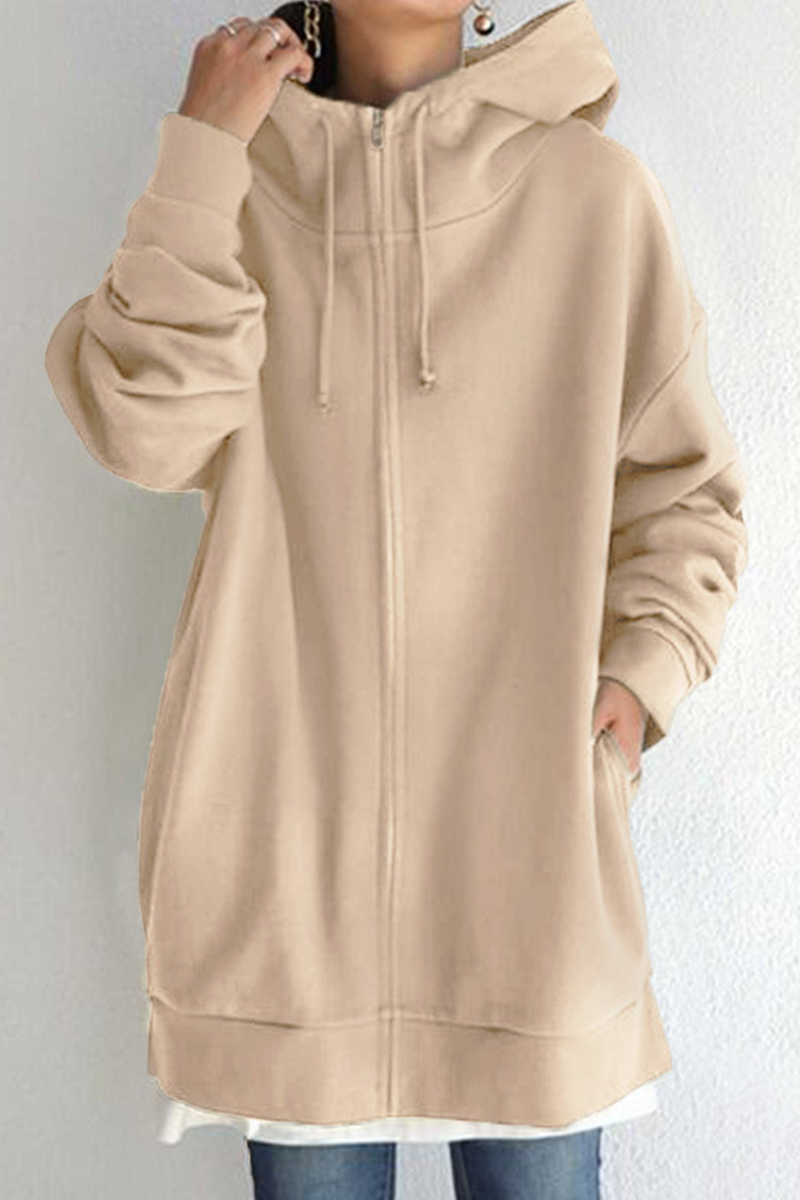 ER | Top invernale alla moda e minimalista