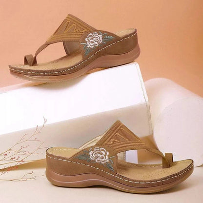 Sandali Ortopediche Chic dal Design Unico