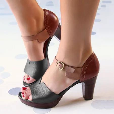 Sandali Ortopediche Aggraziate dal Look Moderno