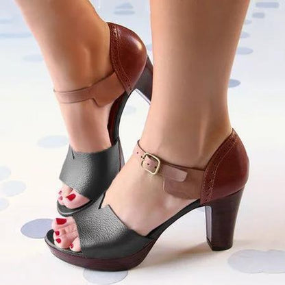 Sandali Ortopediche Aggraziate dal Look Moderno