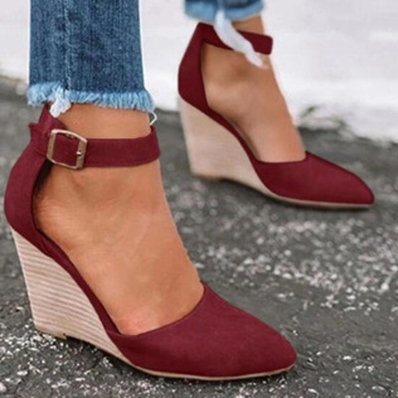 Scarpe Ortopediche Eleganti per Ogni Passo