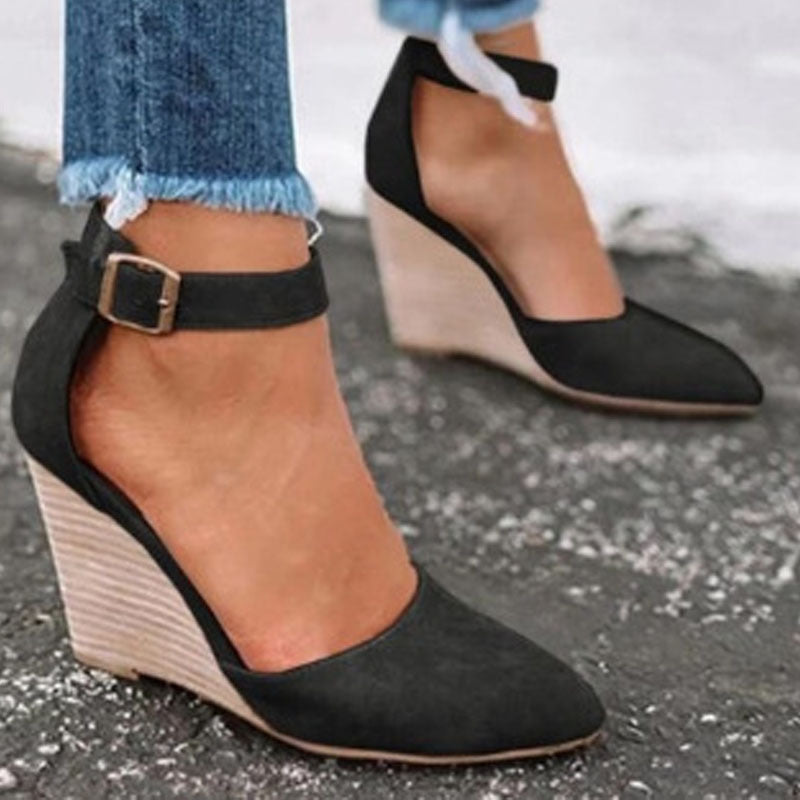 Scarpe Ortopediche Eleganti per Ogni Passo