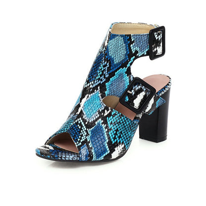 Sandali Ortopediche Aggraziate dal Look Moderno
