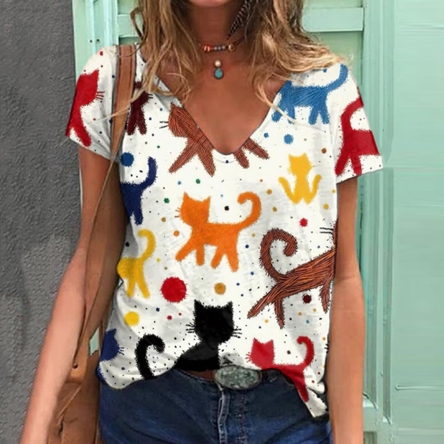 Comstylish Abstract Creative Cute Funny Colorful Cat Print V-neck T-shirt