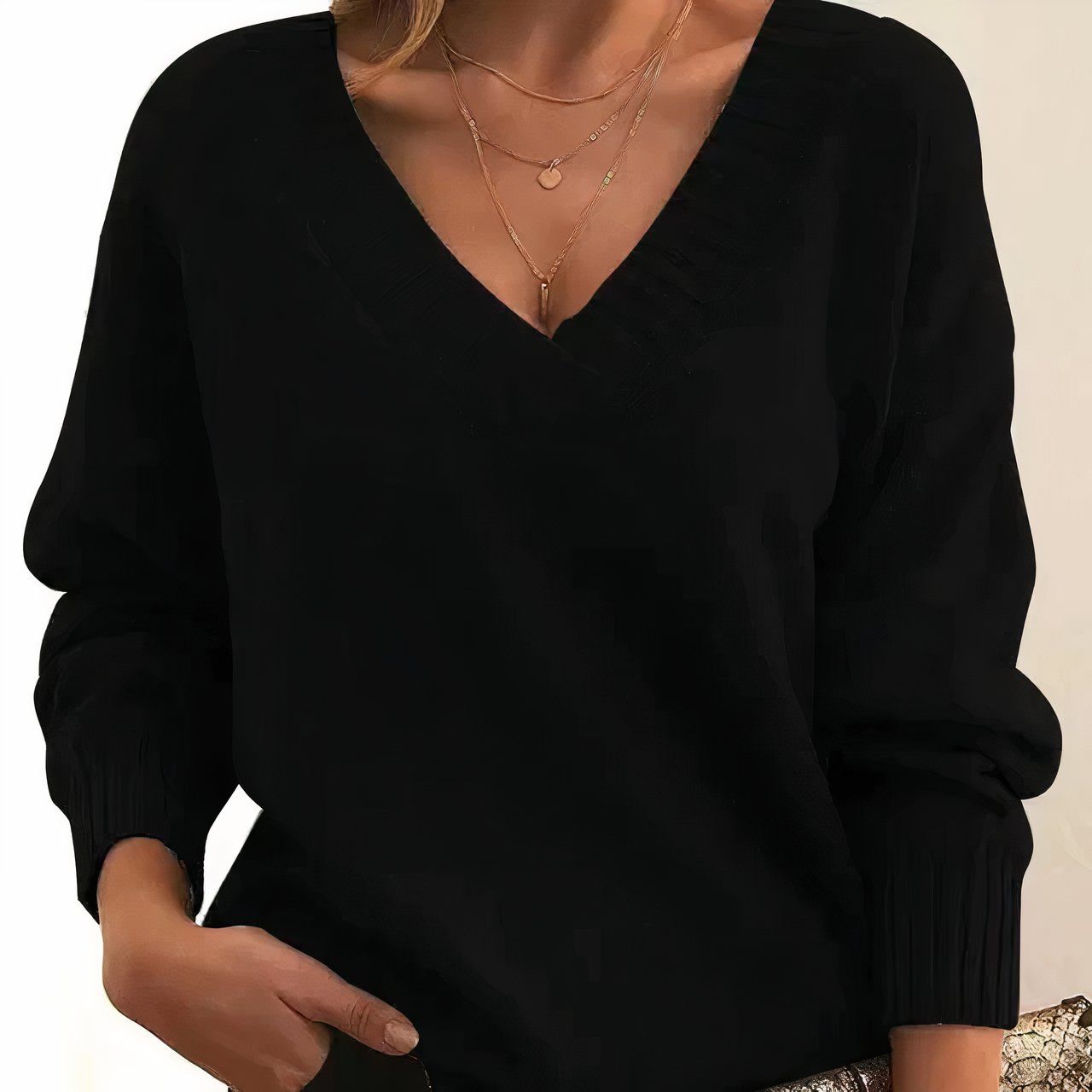 Rebeca® | V-neck knitted sweater