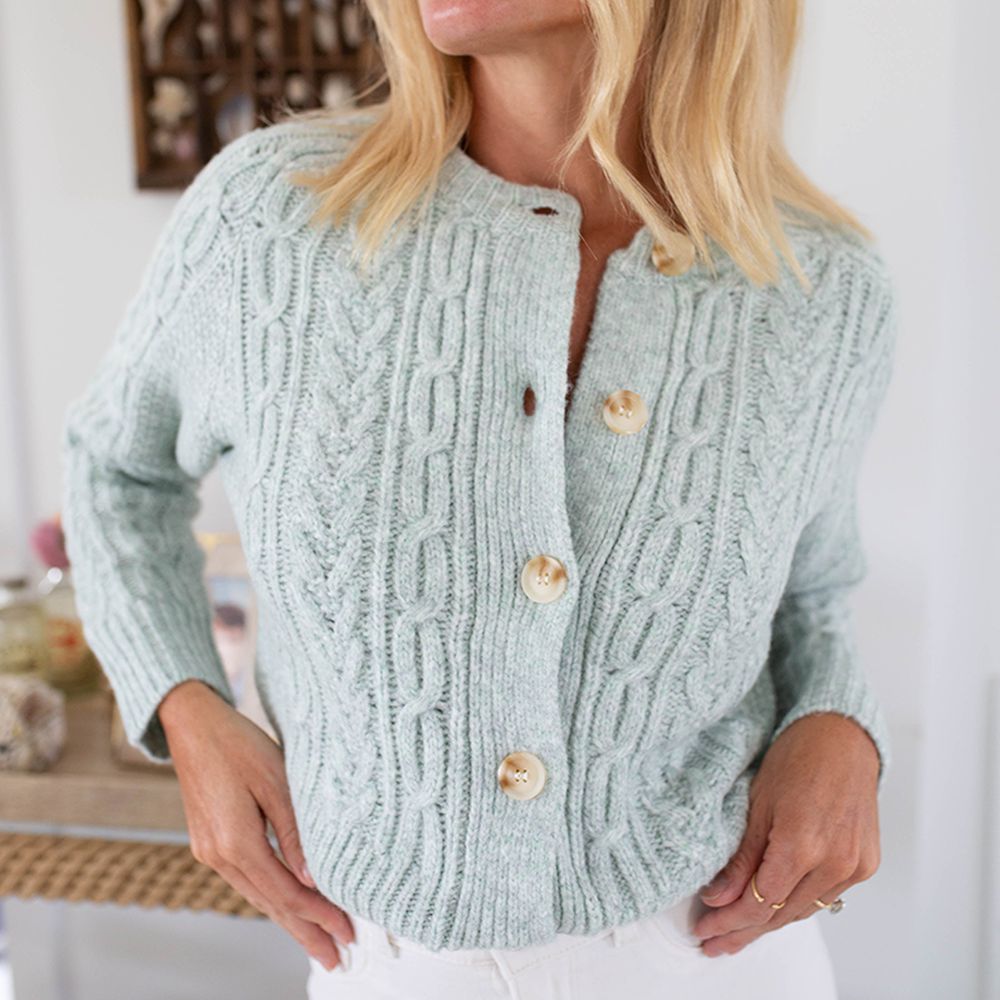 Ofelia® | Simple, fresh blue long-sleeved sweater