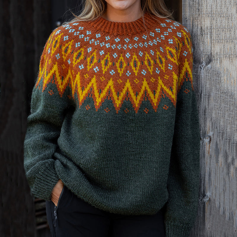 Vintage Icelandic Textured Print Women's Crew Neck Sweater elevenforest