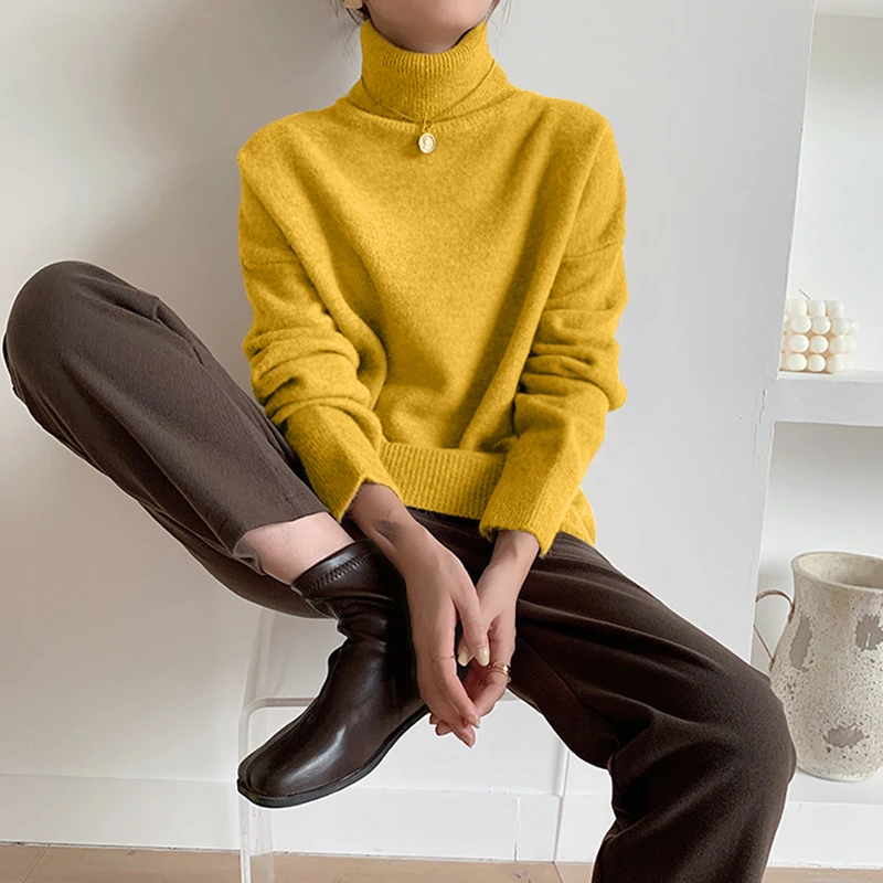Maglione dal design curato