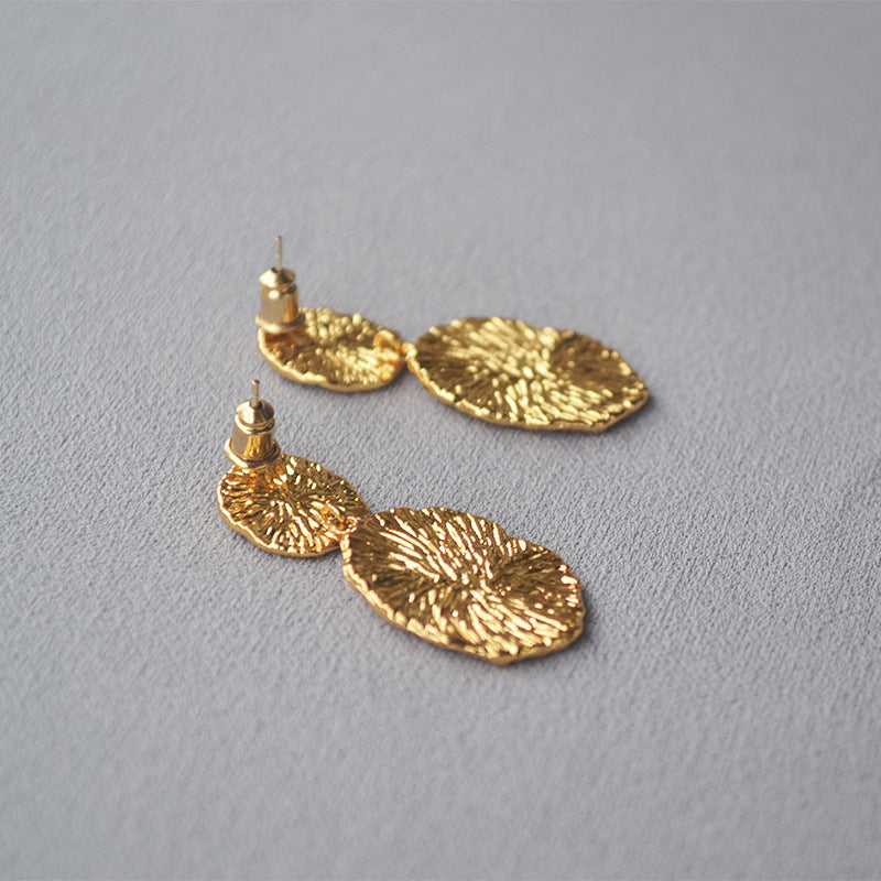 Argento Orecchino artigianale delicato