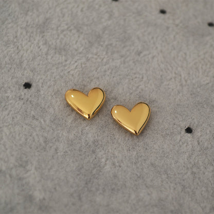 Oro Orecchino artigianale delicato