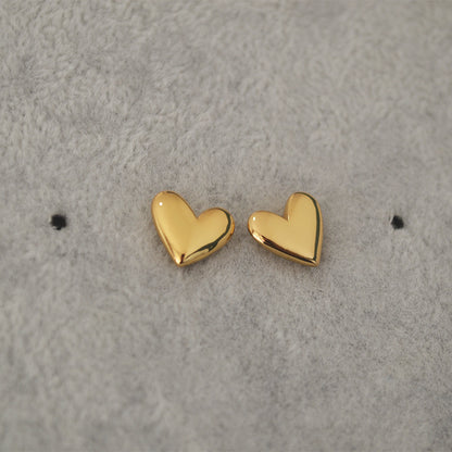 Oro Orecchino artigianale delicato