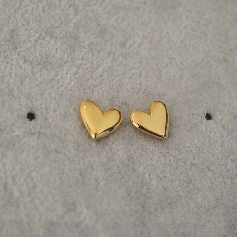 Oro Orecchino artigianale delicato