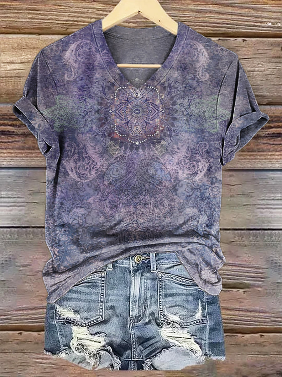 Women's Vintage Embellished Pattern Art Print V-Neck Casual T-Shirt