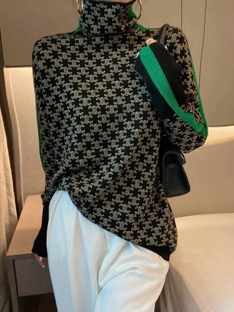 Maglione dal design aggraziato