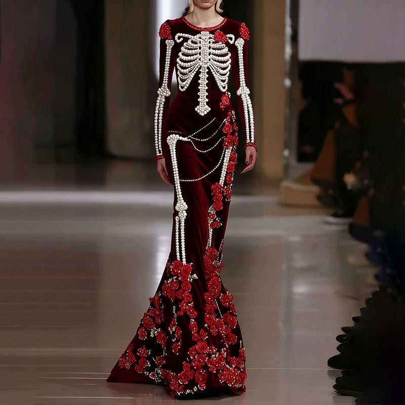 Vestito dal design curato