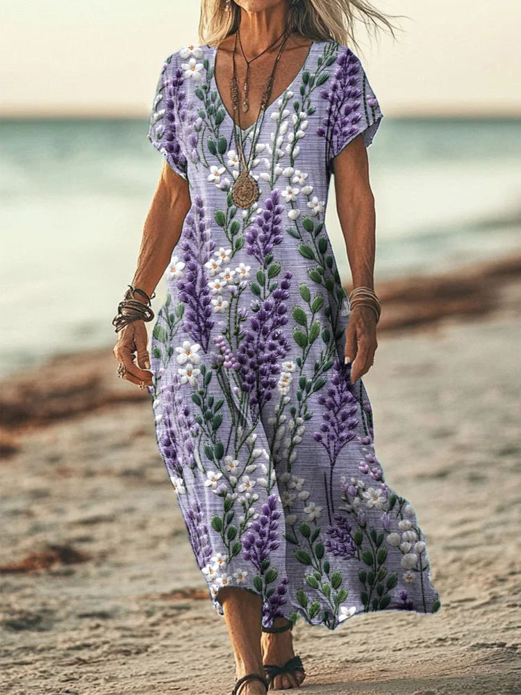 Vestito dal design curato