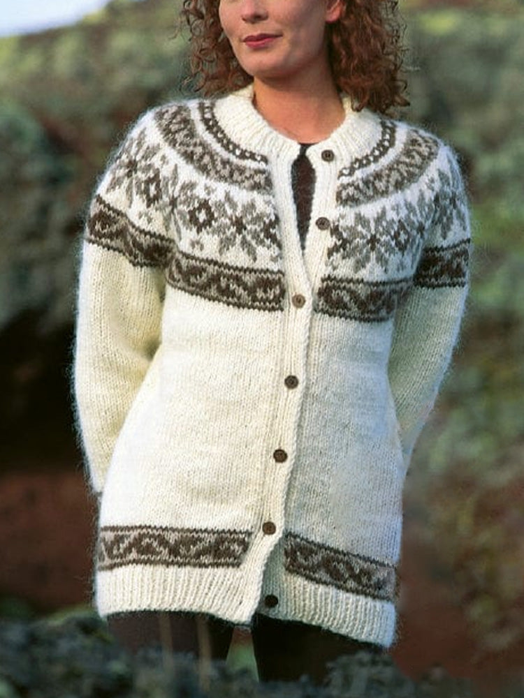 Maglione dal design curato