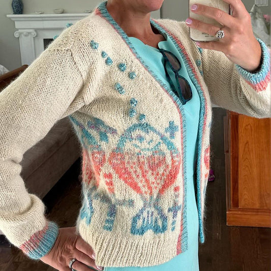 Vintage Fish Blowing Bubbles Contrast Jacquard V Neck Cozy Sweater elevenforest