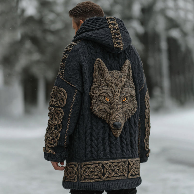 Cardigan dal design curato
