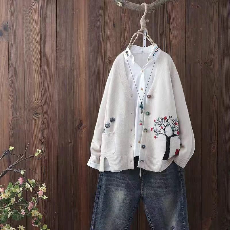 Cardigan dal design classico