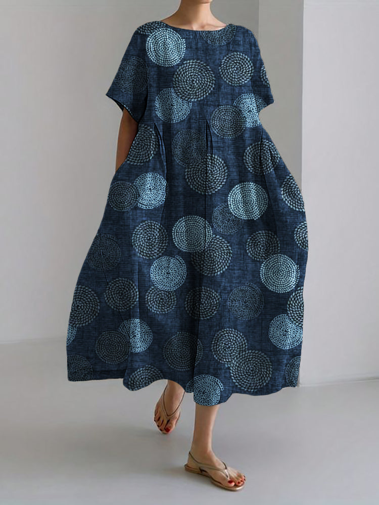 Vestito dal design curato