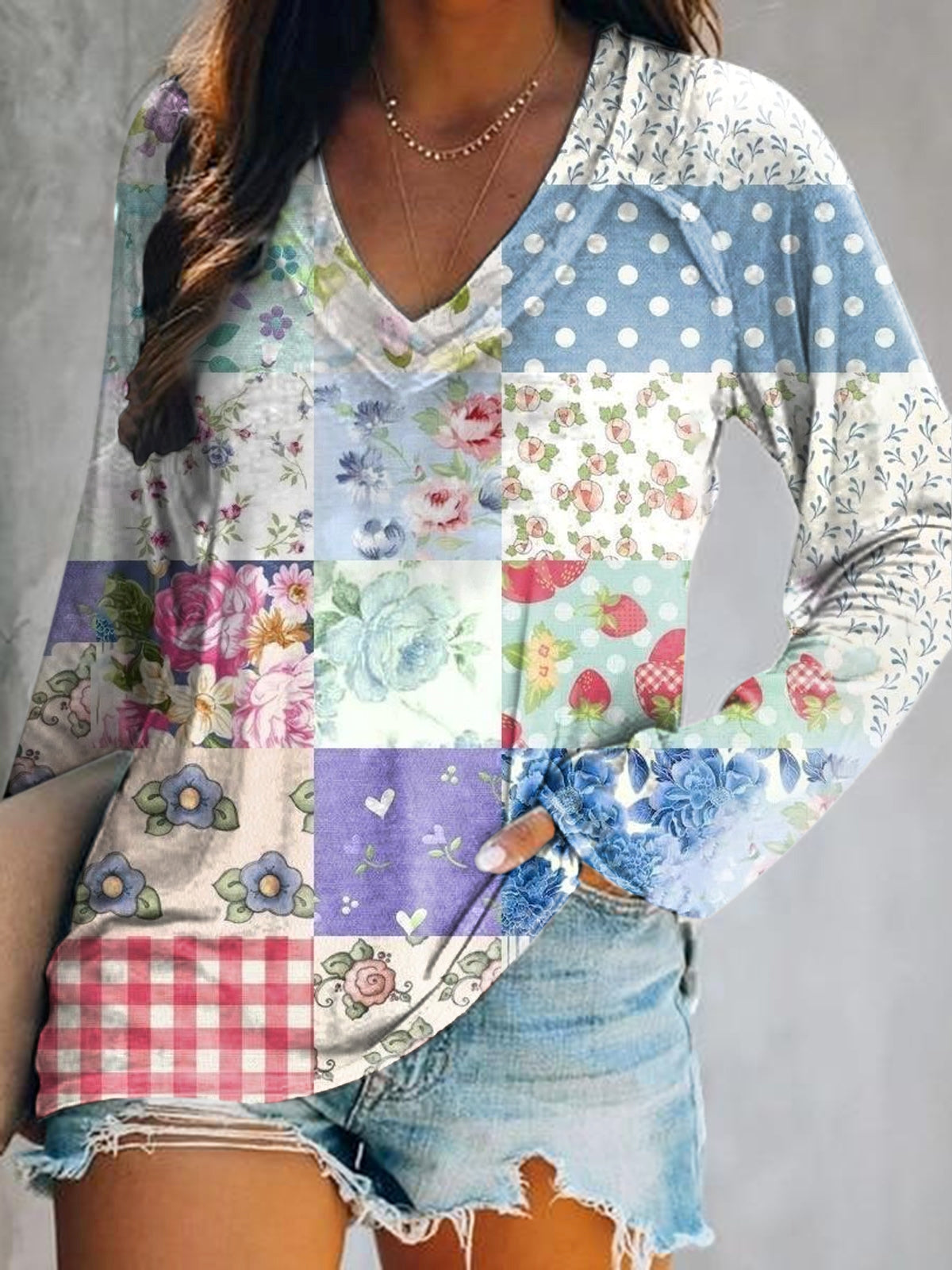 Women's Floral Art Print V-Neck Long Sleeve Top