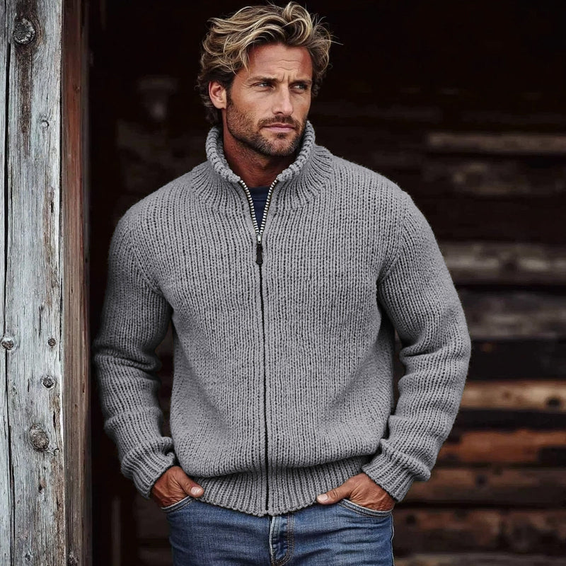 Maglione dal design classico