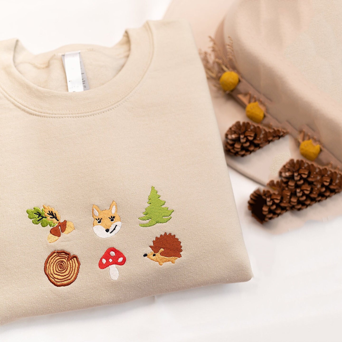 Women's Farm Animal Print Crew Neck Sweatshirt artswardrobe