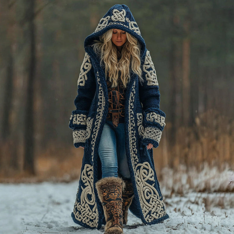 Cappotto lungo con cappuccio in misto lana, motivo a nodi celtici e applicazioni tribali