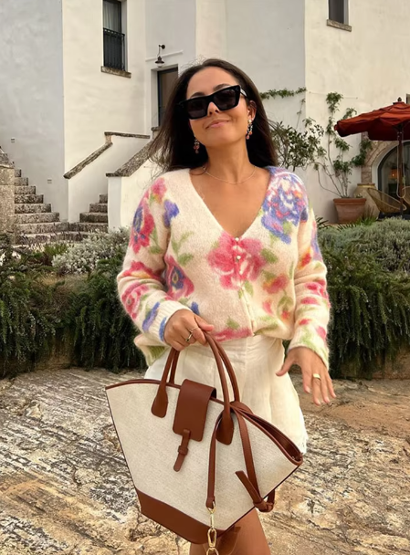 Harlow® | Elegant sweater with floral print