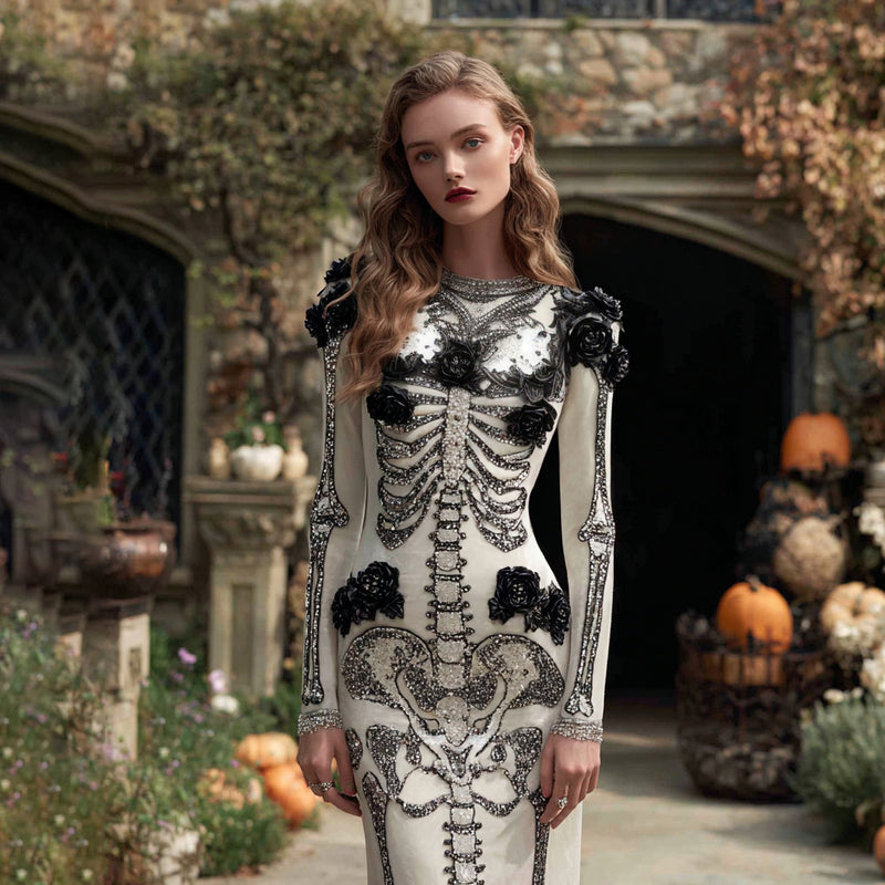 Vestito dal design curato