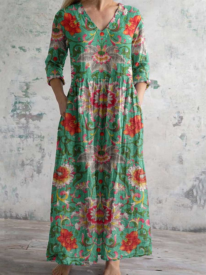 Vestito dal design curato