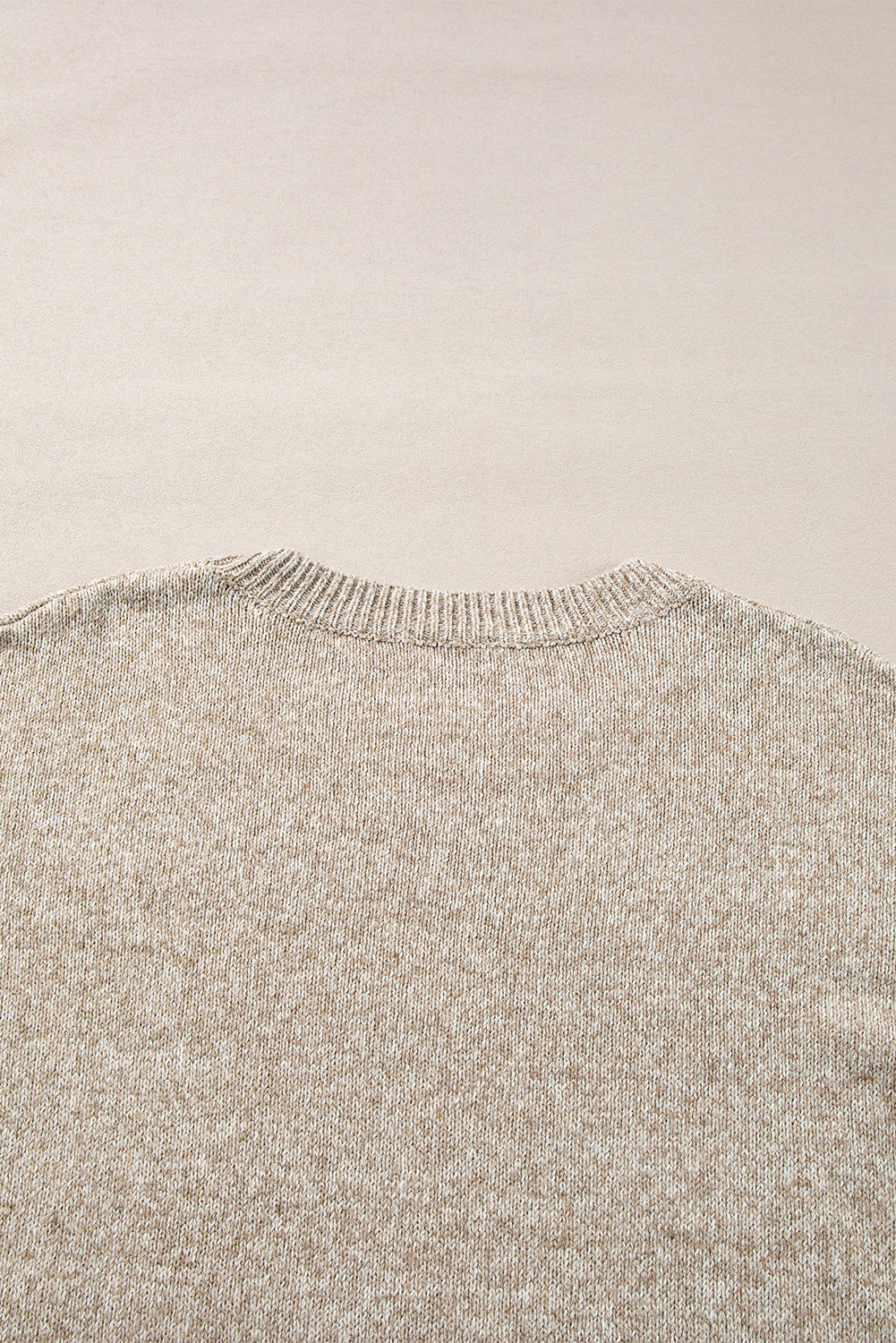 Maglione dal design curato
