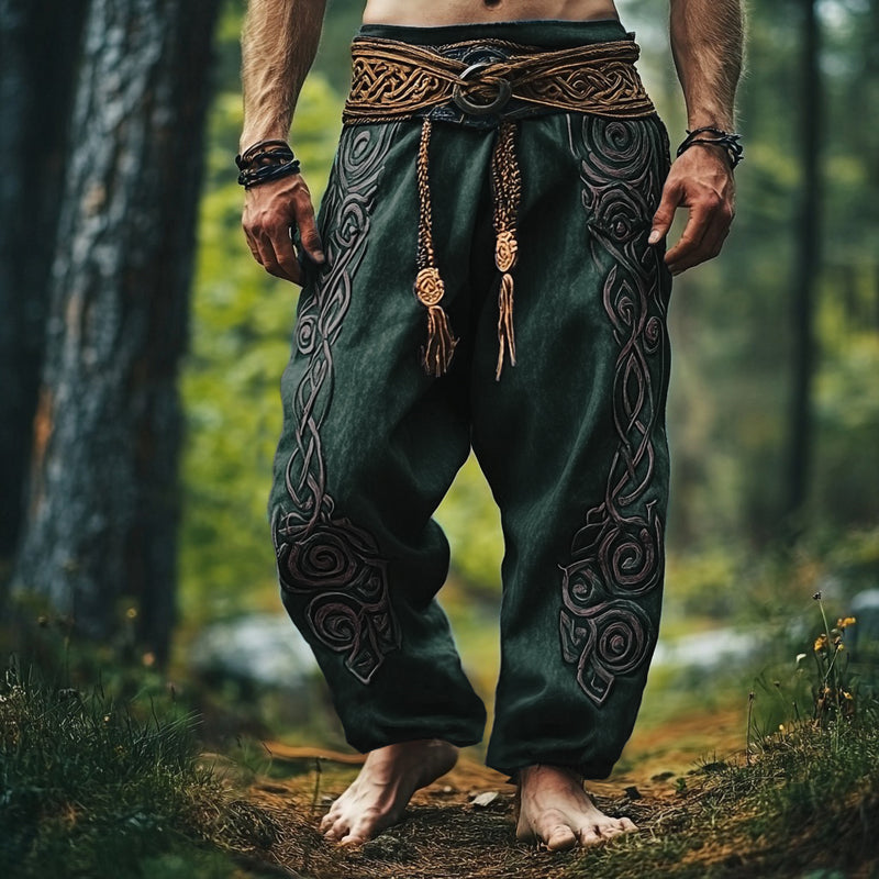 Pantaloni dal design classico