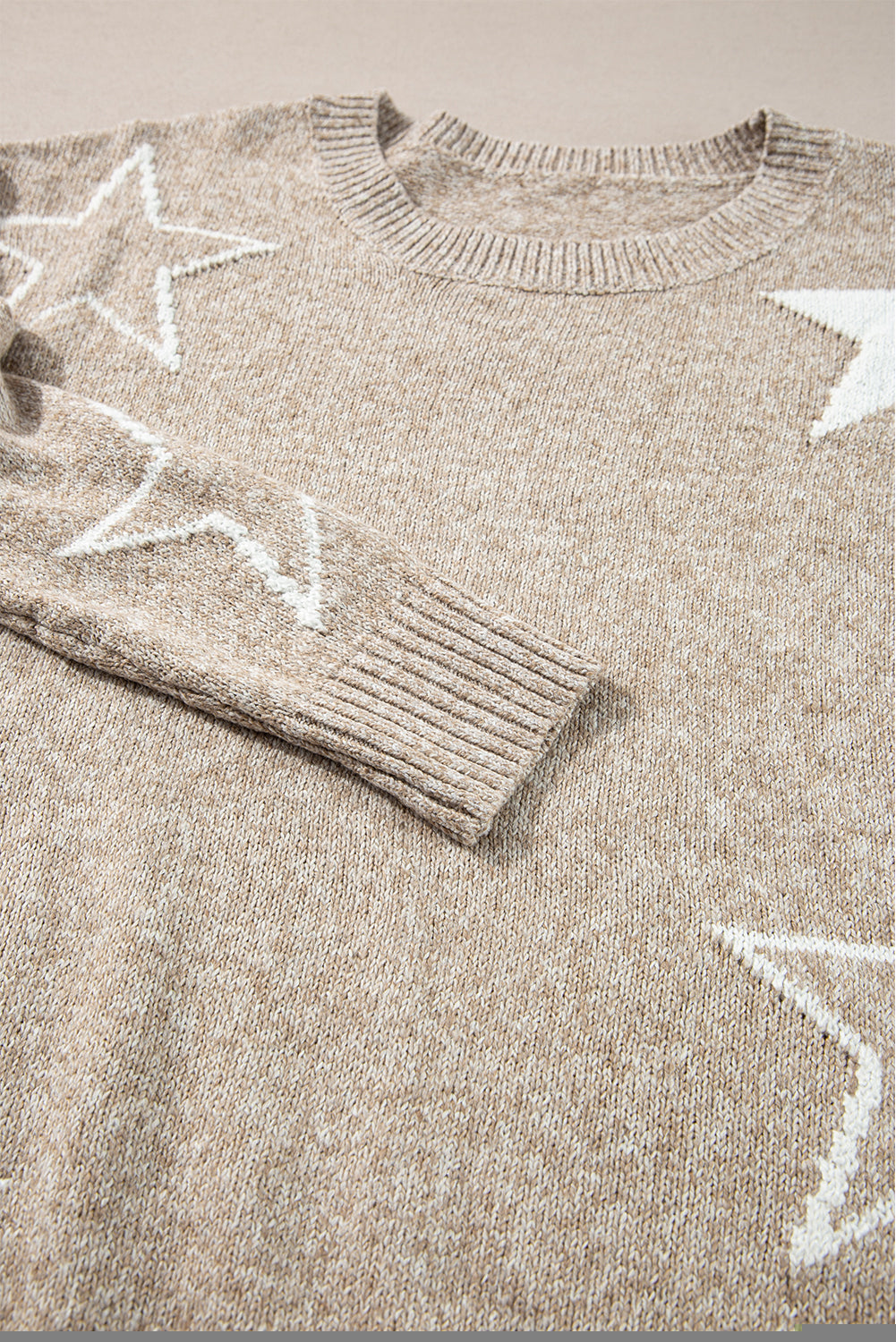 Maglione dal design curato