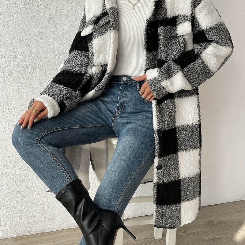 LP | Cappotto a scacchi alla moda